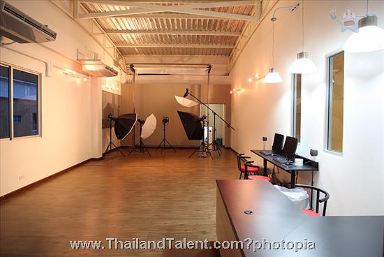 Thailand Talent - MC, Pretty, Singers, Dancers, Promotion Girls, Modeling, Recruitment Agency For The Entertainment Industry Bangkok - http://www.thailandtalent.com?photopia