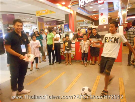 Thailand Talent - MC, Pretty, Singers, Dancers, Promotion Girls, Modeling, Recruitment Agency For The Entertainment Industry Bangkok - http://www.thailandtalent.com?KFC7ShootHY2012