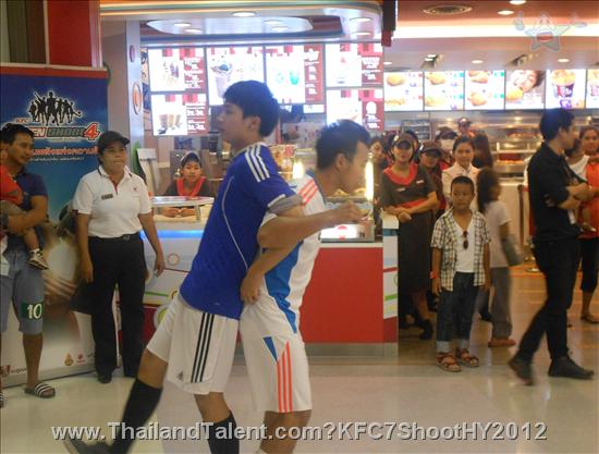 Thailand Talent - MC, Pretty, Singers, Dancers, Promotion Girls, Modeling, Recruitment Agency For The Entertainment Industry Bangkok - http://www.thailandtalent.com?KFC7ShootHY2012