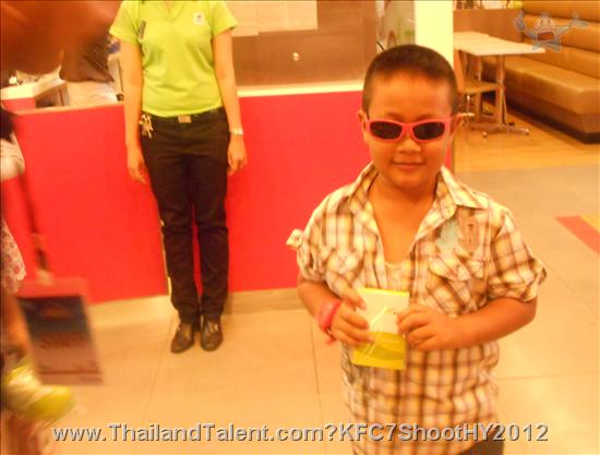 Thailand Talent - MC, Pretty, Singers, Dancers, Promotion Girls, Modeling, Recruitment Agency For The Entertainment Industry Bangkok - http://www.thailandtalent.com?KFC7ShootHY2012