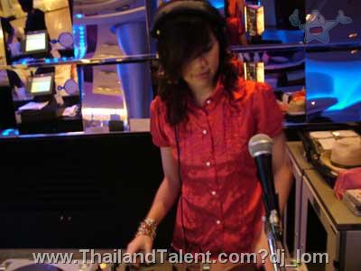 Thailand Talent - MC, Pretty, Singers, Dancers, Promotion Girls, Modeling, Recruitment Agency For The Entertainment Industry Bangkok - http://www.thailandtalent.com?dj_lom